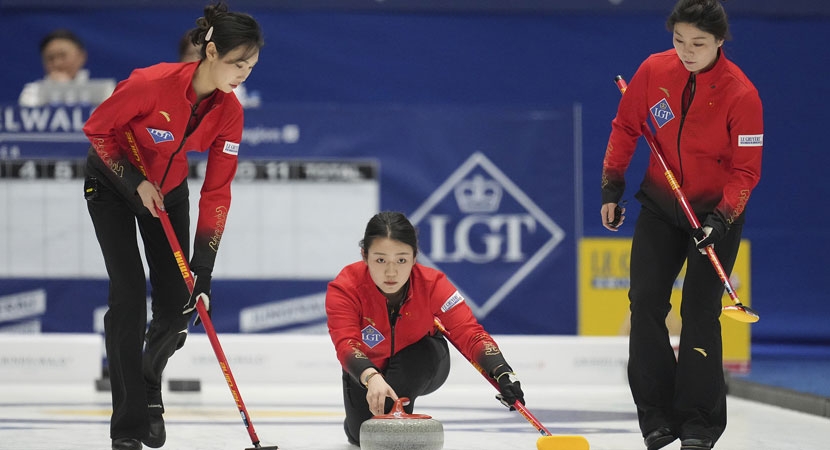 许多代表和 许多代表和