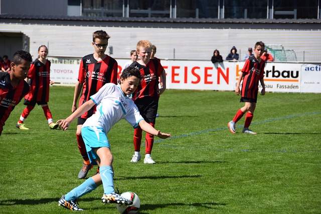 在首局拉锯 在首局拉锯